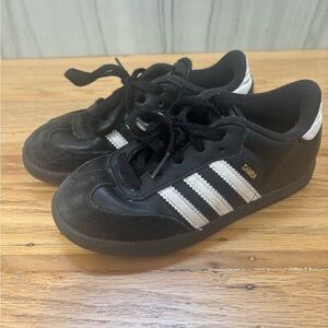 Kids 13k Adidas Samba shoes
